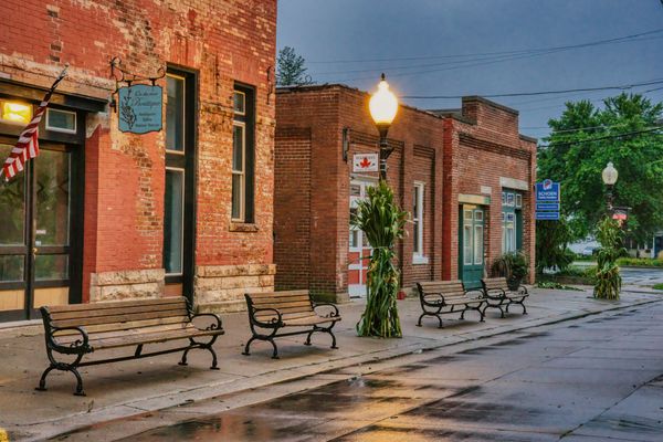 Heritage houses on a Niagara-on-the-Lake street
