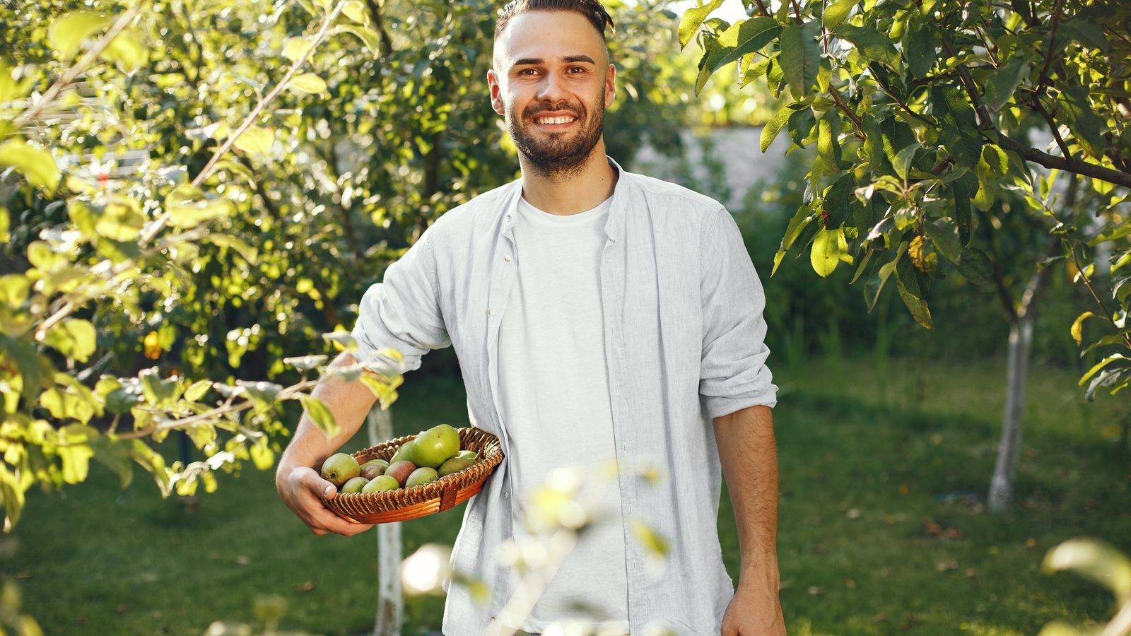 Salt Spring Island private tour: a farm stand and orchard on the Gulf Islands waterfront