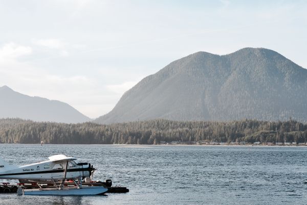 Floatplane arriving at Tofino harbour on the west coast of Vancouver Island